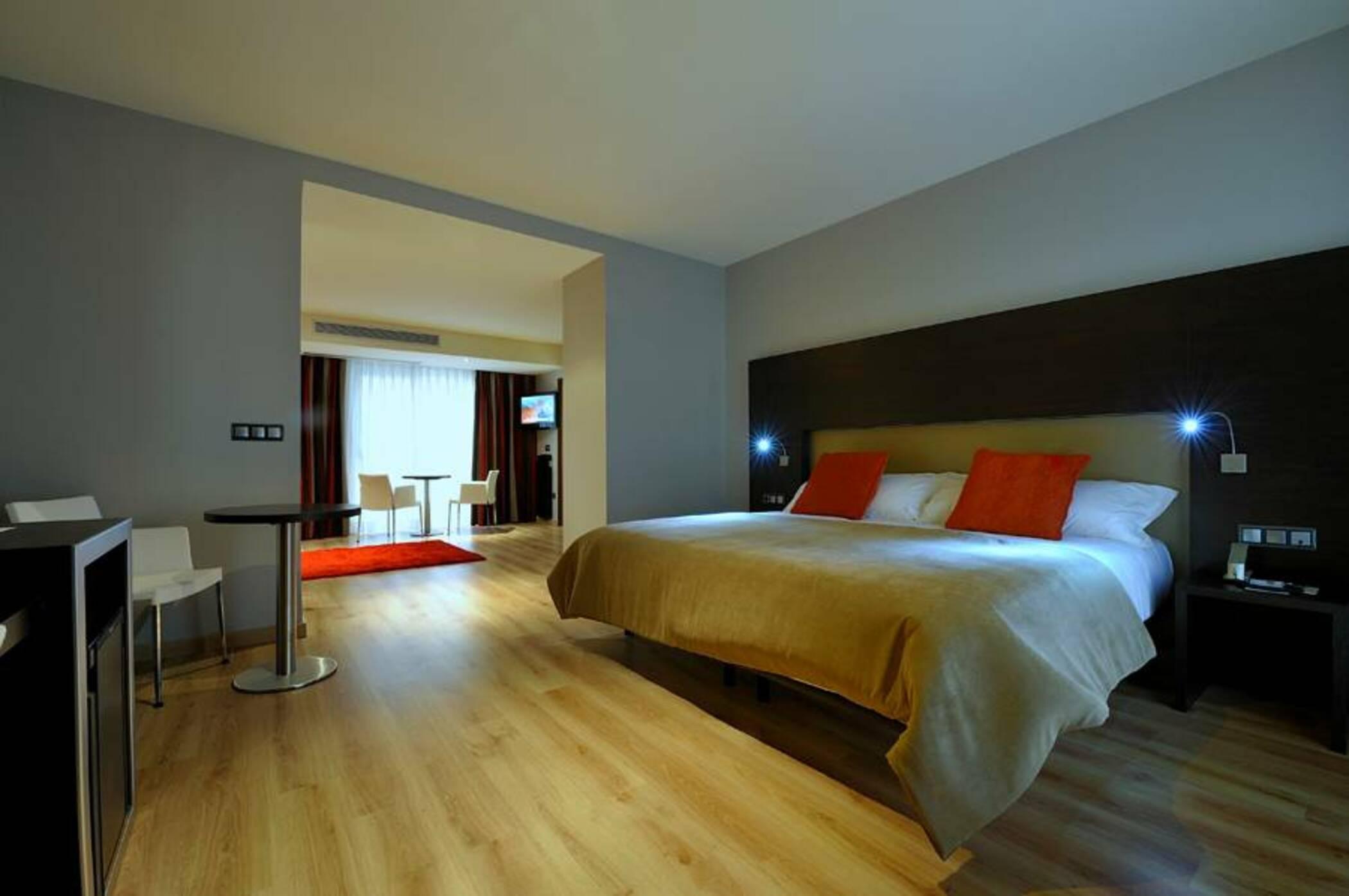Tent Hotel 4*